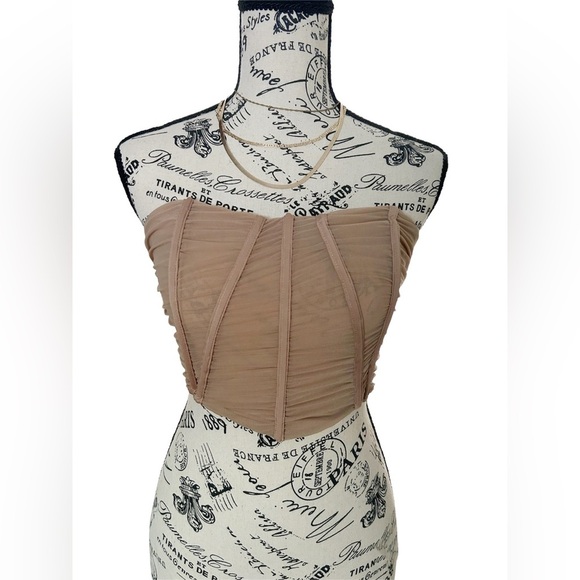 Tops - Chic NWT Corset Top | Sizes S & L | Adjustable Fit
 Corset Top